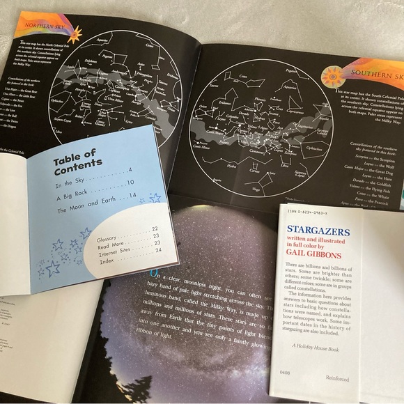 5 Astronomy books 🌟 - Picture 3 of 10